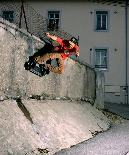 http://www.dada.fm/files/gimgs/35_dadafmsk41.jpg